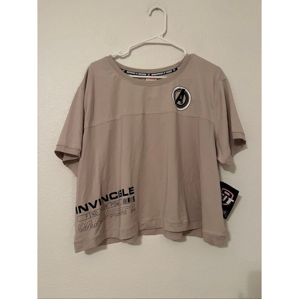 Marvel Avengers “Invincible” Oversized Performance Tee NEW NWT